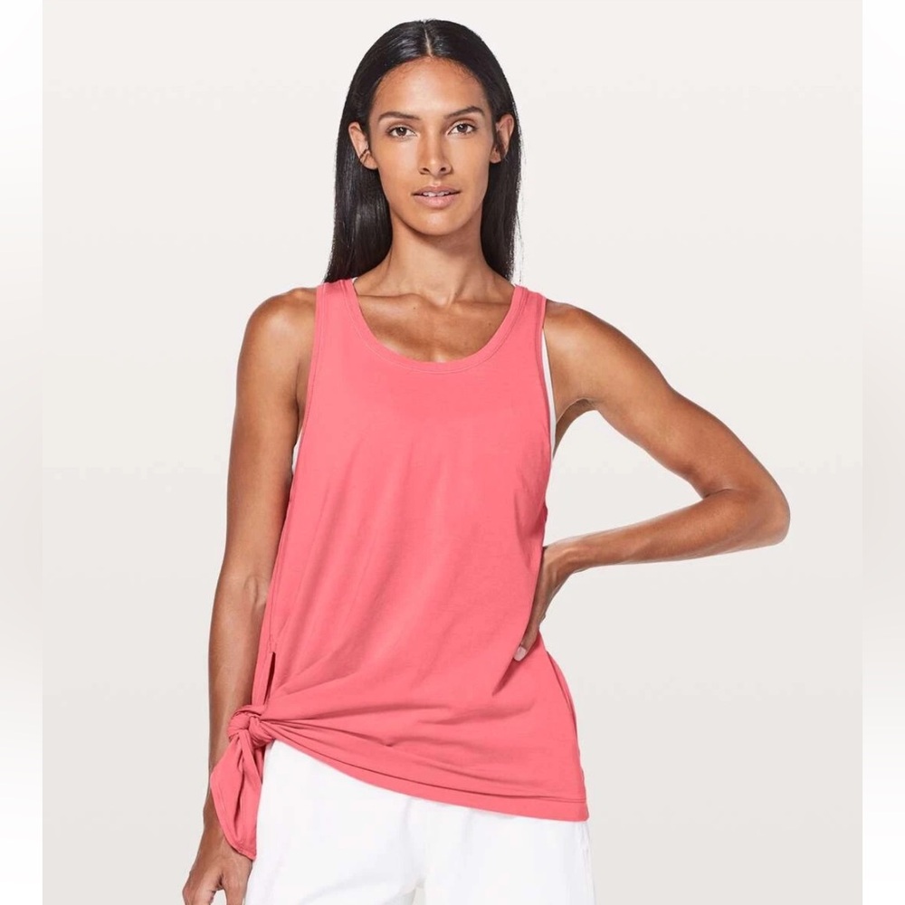 Lululemon To The Point Tank / Glossy / SZ‎ 8